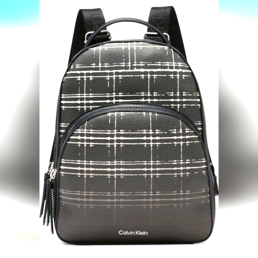 CALVIN KLEIN NWT Estelle Novelty Black & White Backpack